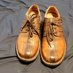 Men's Brown Dress Shoes